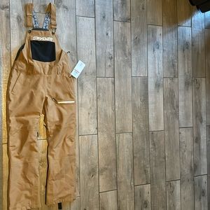 Spyder Women’s terrain bib Caramel NWT